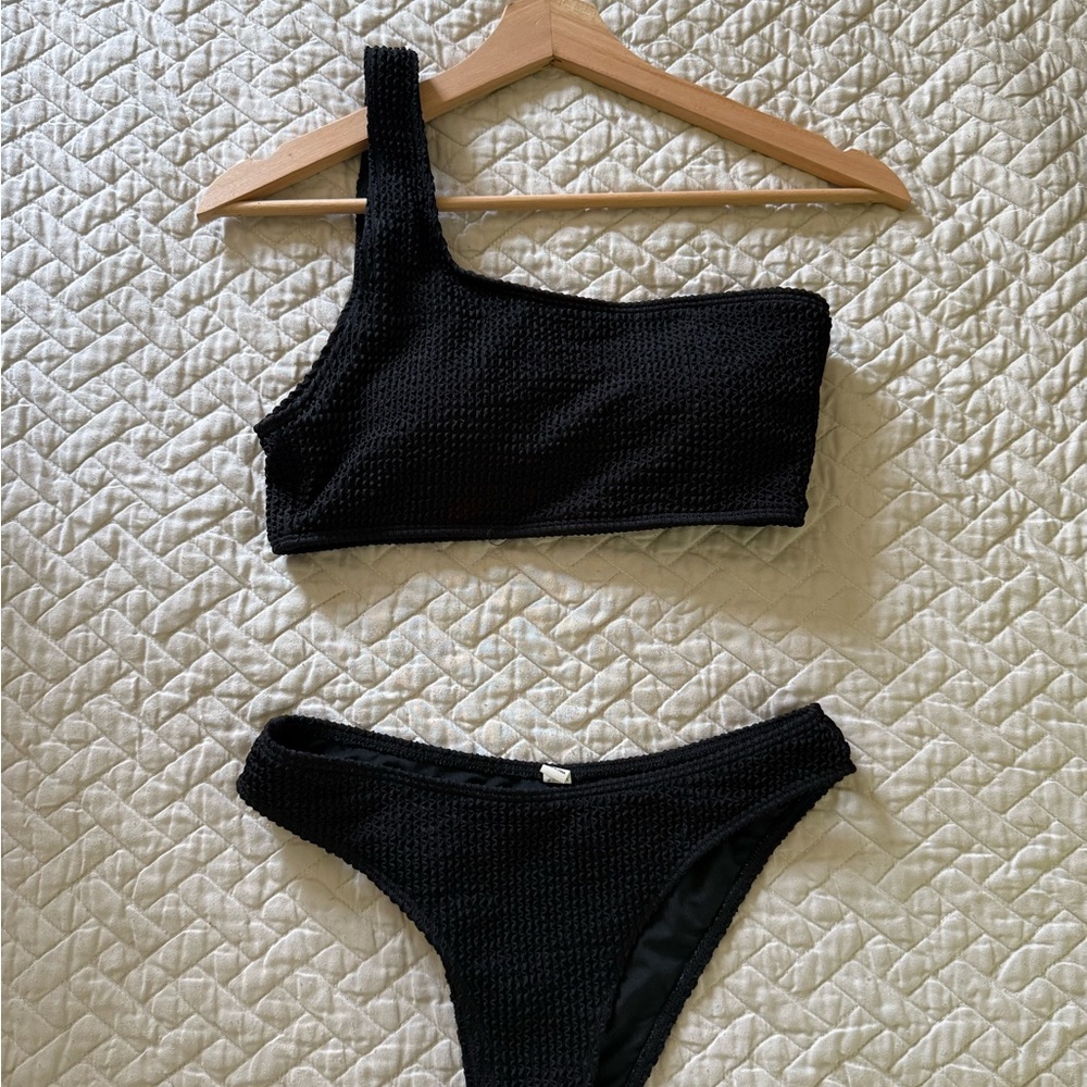 Amazon Black Bikini Set Swimwear